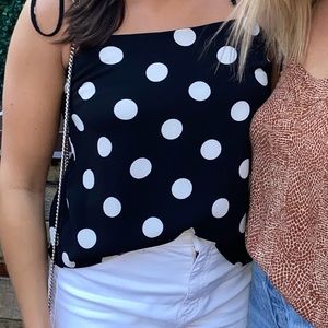 Black and white polka dot top, size small, fabrik